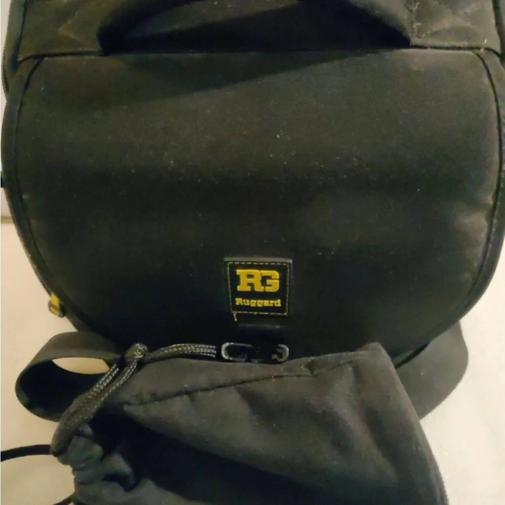 Nikon D3300 24.2MP Digital SLR Camera Used With Bag And Accessories